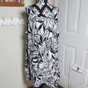 Tahari 100% Linen Black & White Leaf Print Dress Size 3X